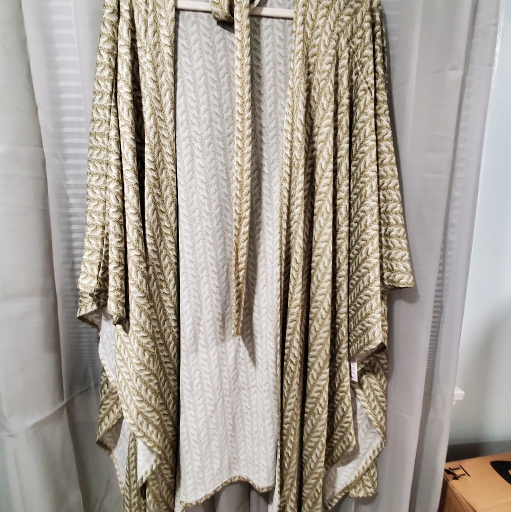 Lularoe Savanah